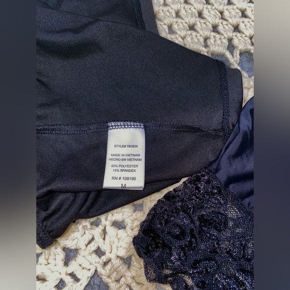 Live J tube top M color black - comes with panties underwear-Showing n photo - Picture 4 of 15